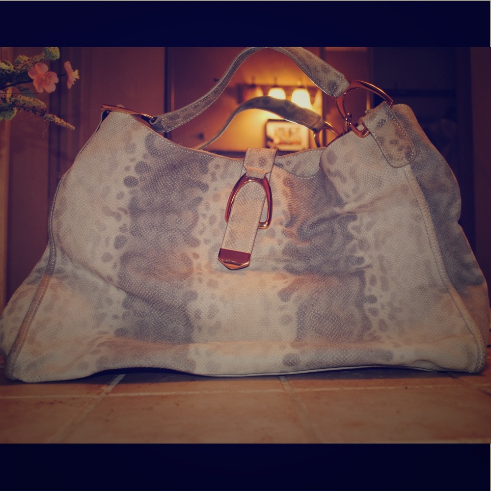 Genuine Leather G.I.L.I Bag